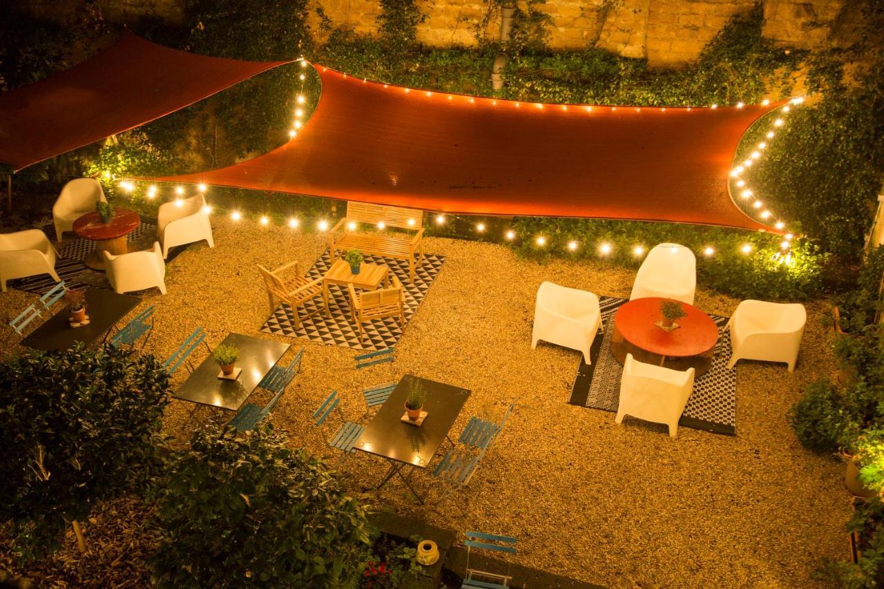 Borgo Vergini Garden B&B Napoli Bagian luar foto