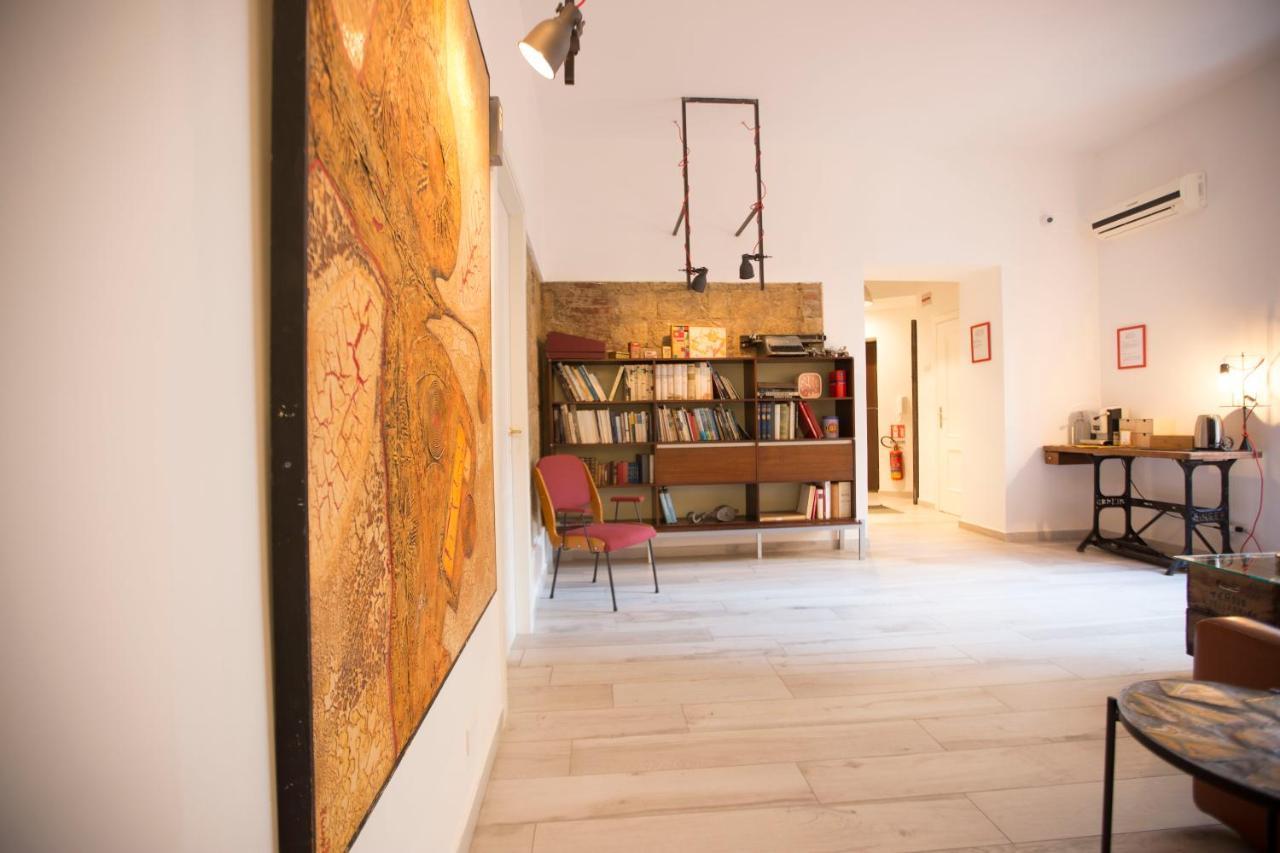 Borgo Vergini Garden B&B Napoli Bagian luar foto
