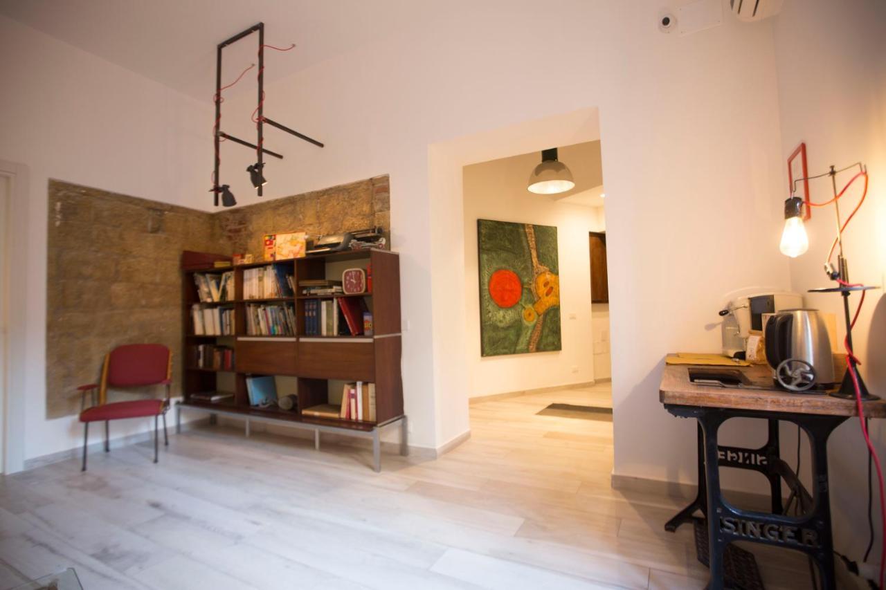 Borgo Vergini Garden B&B Napoli Bagian luar foto