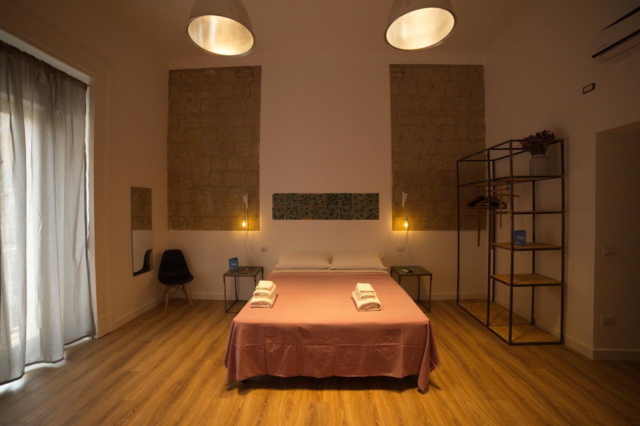 Borgo Vergini Garden B&B Napoli Bagian luar foto