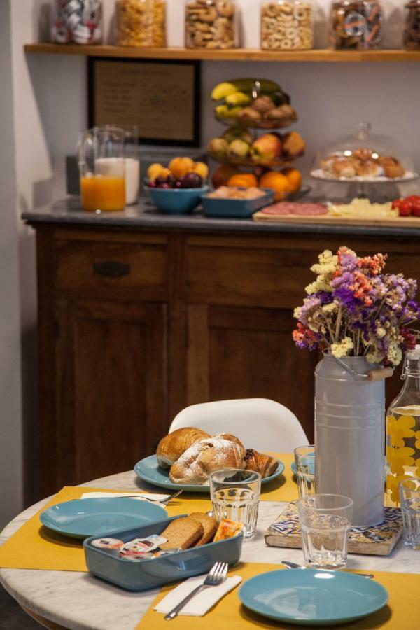 Borgo Vergini Garden B&B Napoli Bagian luar foto