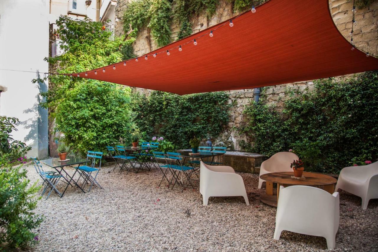 Borgo Vergini Garden B&B Napoli Bagian luar foto