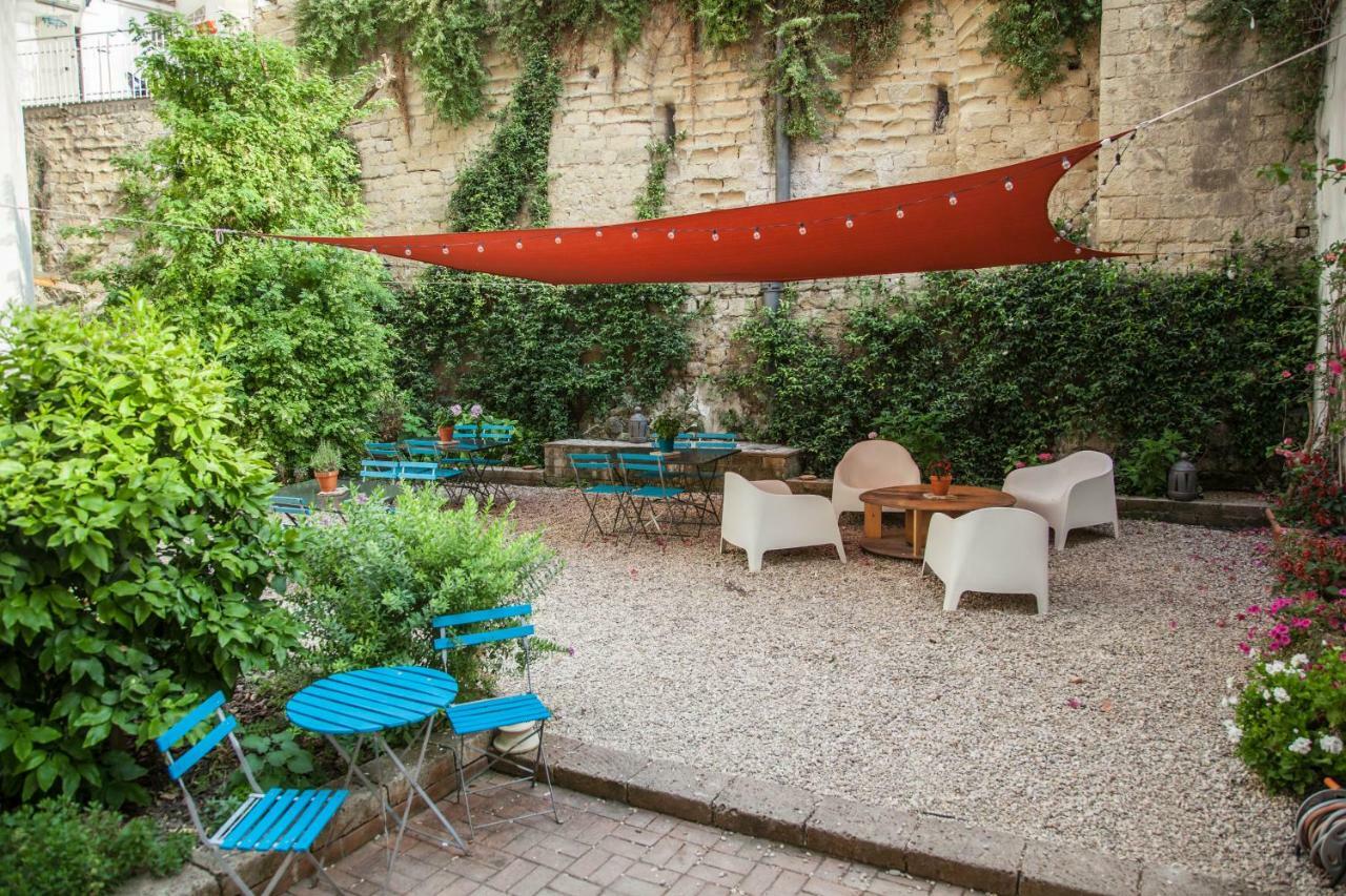 Borgo Vergini Garden B&B Napoli Bagian luar foto